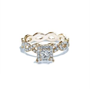 Amora forlovelsesring med eternity twist diamantbånd og safir