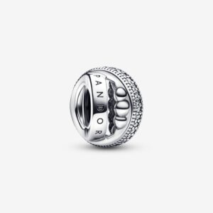 Moments Logo Sterling Sølv Charm fra Pandora 792317C01