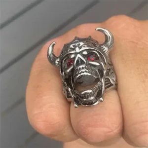 Viking Skullring i ædelstål.