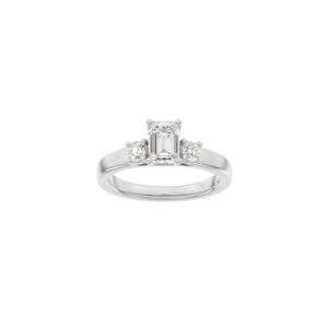 LUXURY Firkant ring i 14 kt. hvidguld m 3 lab-grown diamanter i alt 1,33ct
